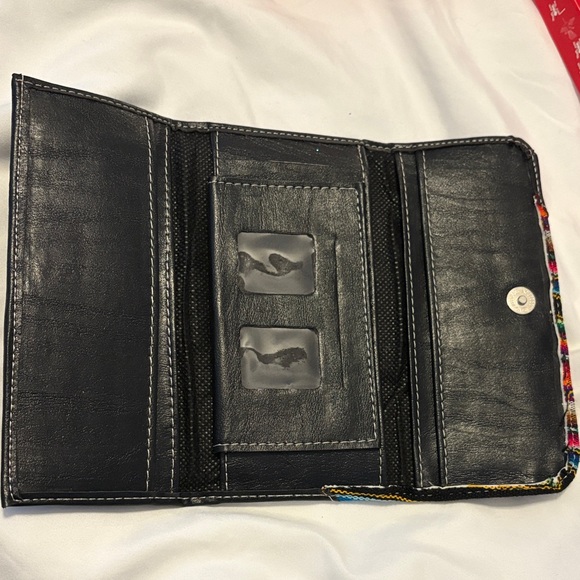 Multicolor Wallet - Picture 5 of 5